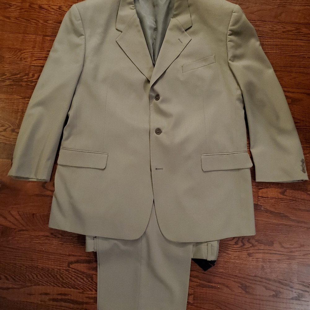 Bolzano Tan Suit 50L 45W